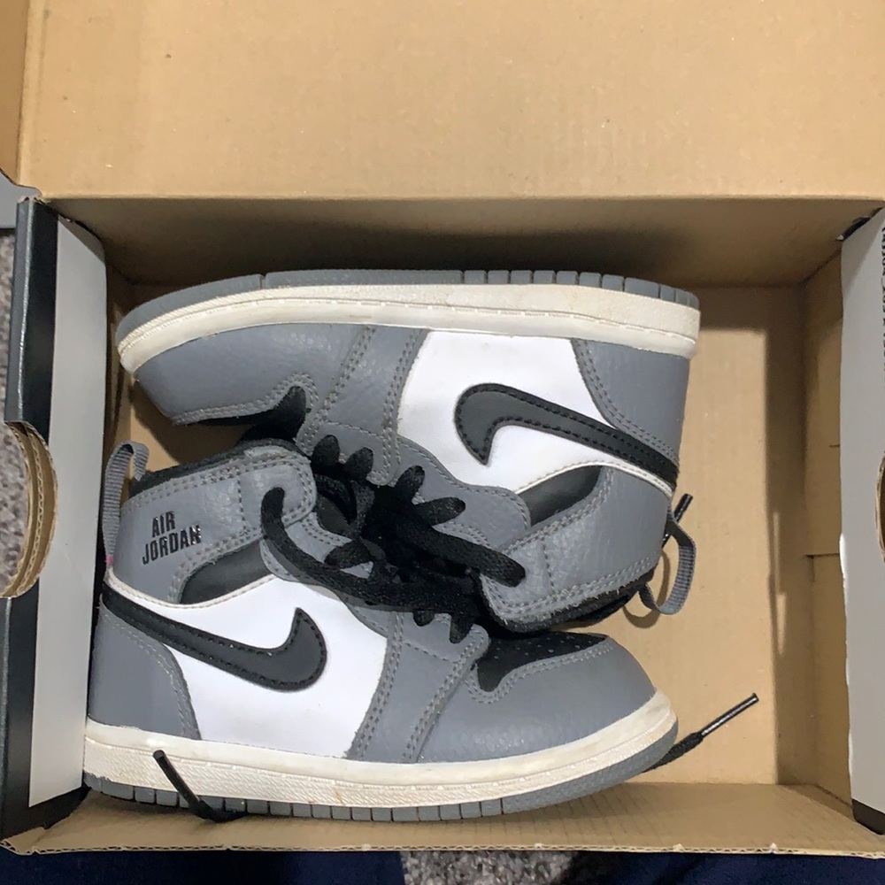 Jordan 1 retro high bt